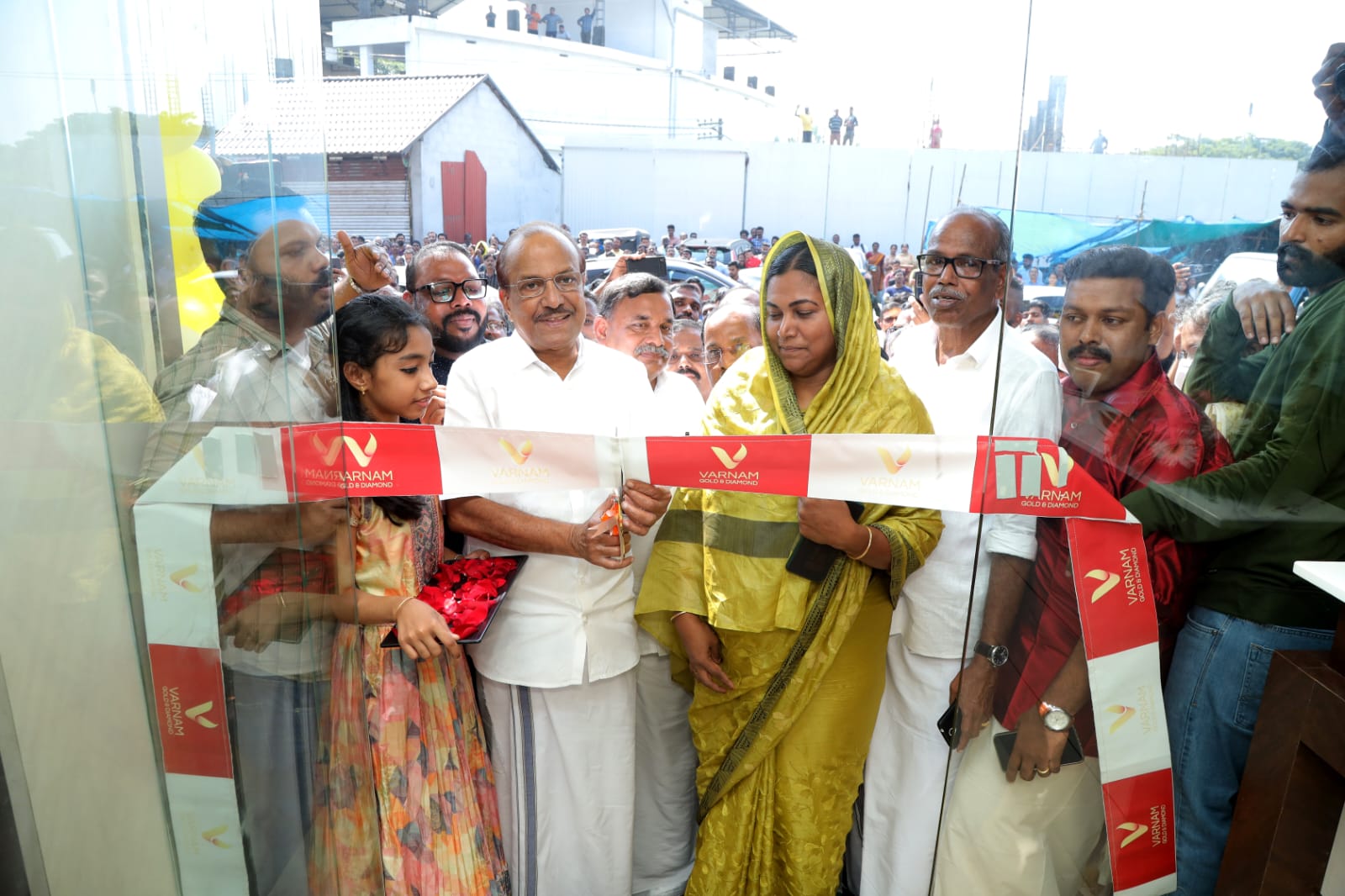 VARNAM JEWELLERY VENGARA
